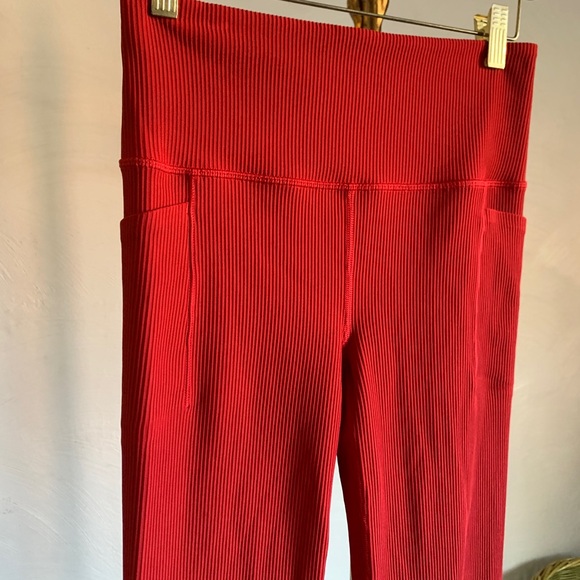 ATHLETA salutation stash ribbed Flare stretch pants bright red medium athletic - Picture 3 of 6
